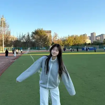 韩东